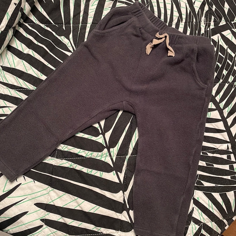 SPRING 🌿 ZARA Sweatpants Size 2-3Y